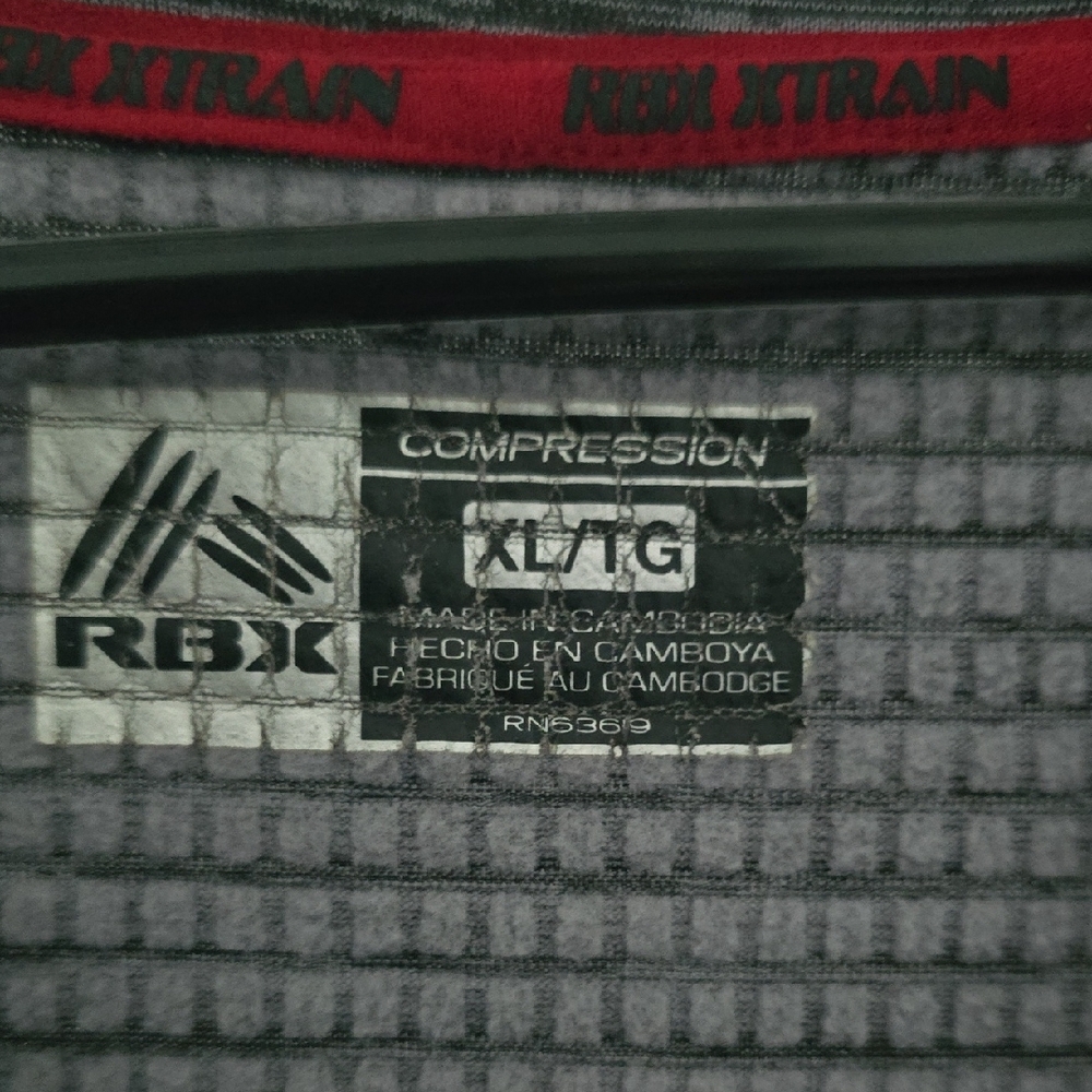 RBX Compression Gray Checkered Top - Picture 3 of 3